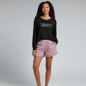 Victoria's Secret Black Silver Light Weight Long Sleeve Sleep‎ Top Extra Small